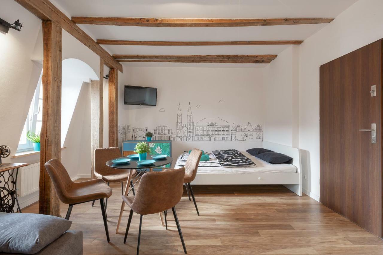 Retro House - StayinWrocław Extérieur photo